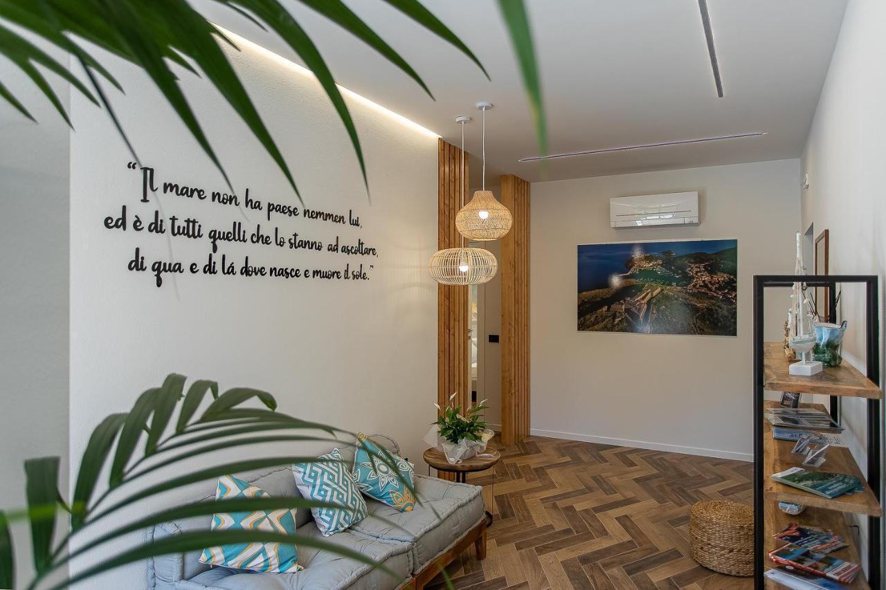 Brezza Marina Guest House Порто-Ерколе Екстер'єр фото